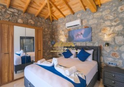 Villa SERENYA