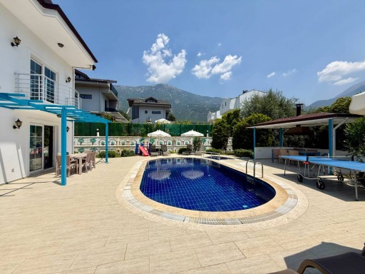 Villa ZENORA